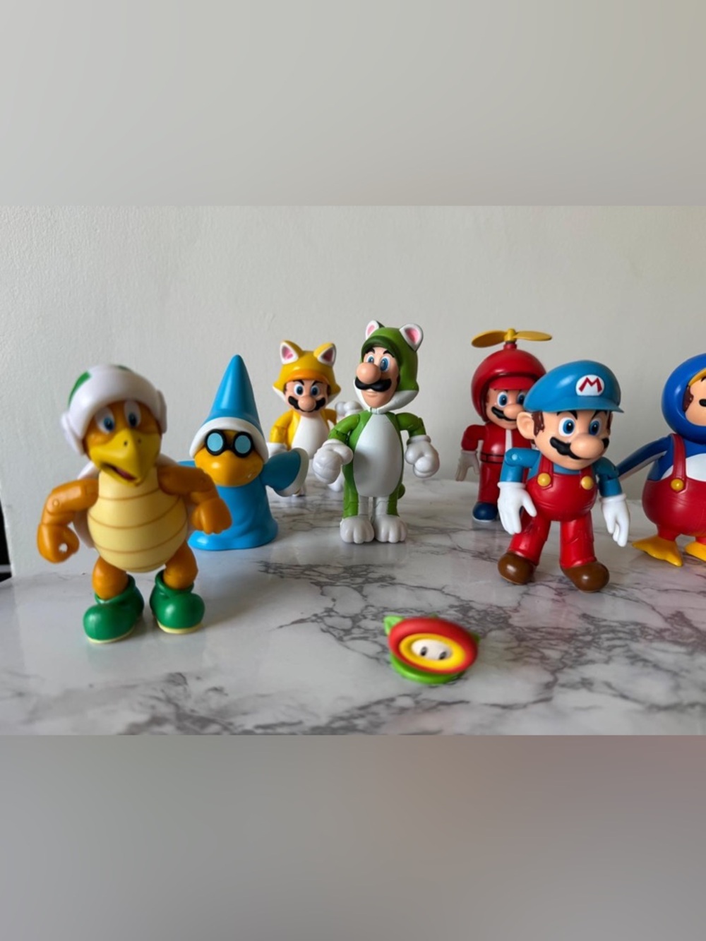 Super Mario Bros. Figure Lot - Picture 2 of 3